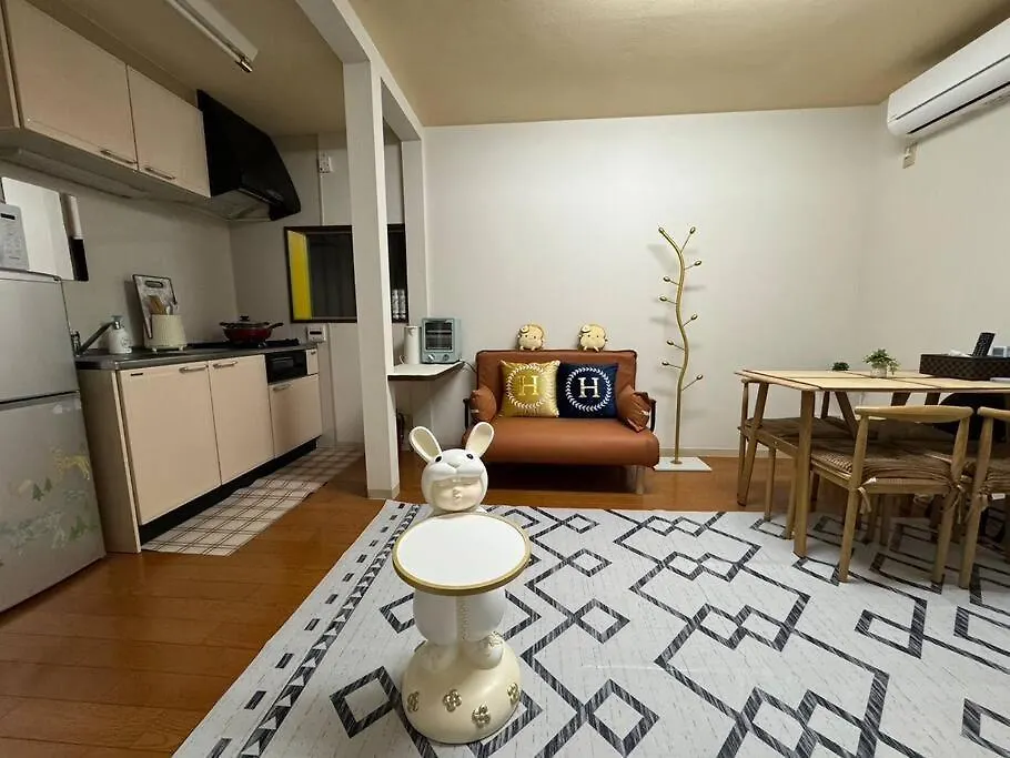 Golden House Villa Tokyo