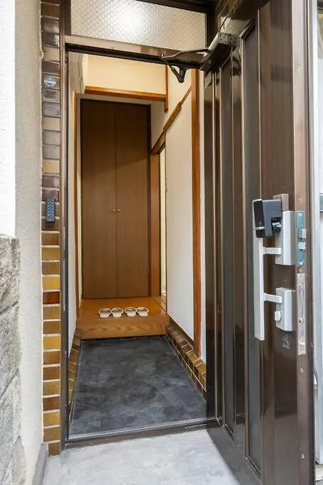 Golden House Villa Tokyo 0*,  Japan